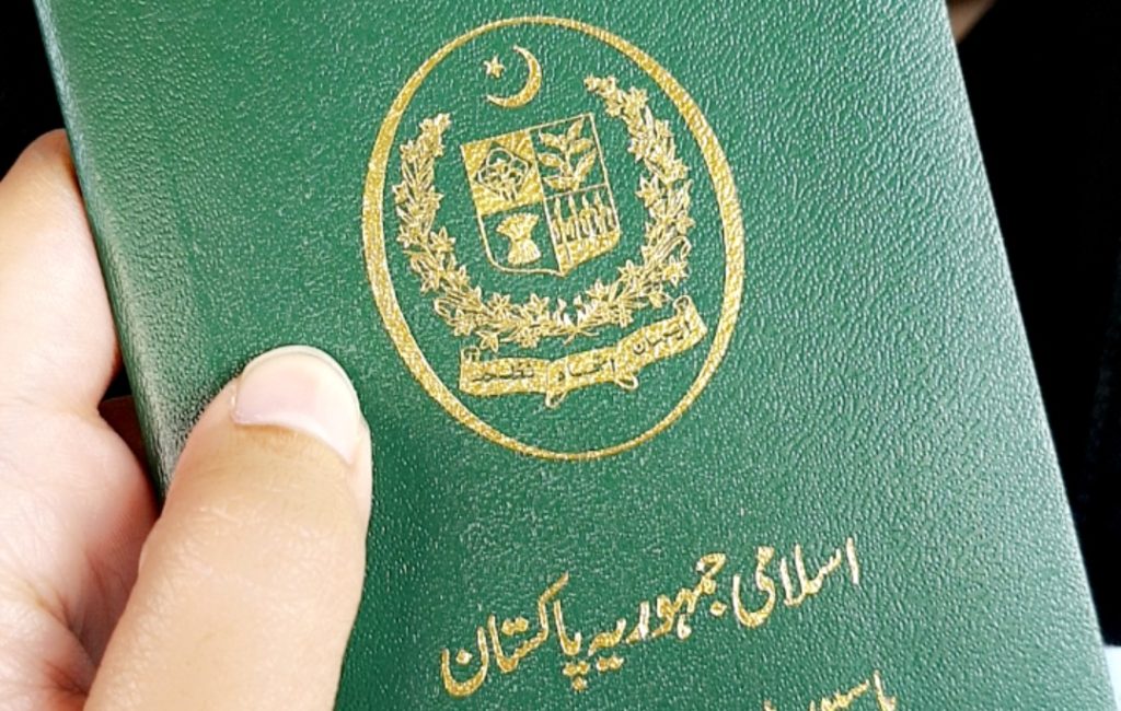 Pakistani passport